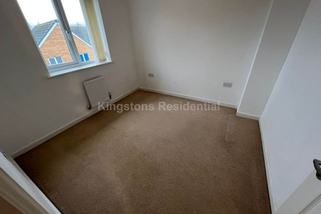 40, Caer Castell Place, Cardiff photo 3