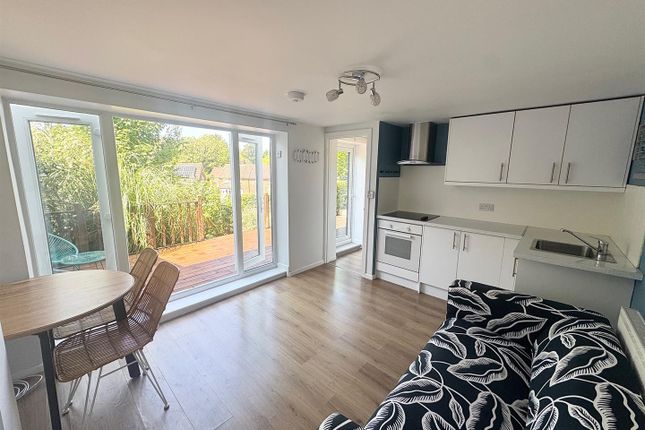 LGFF, 2, Knepp Close, Brighton photo 2