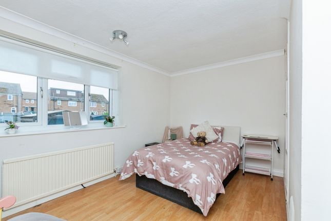 9, Weaver Road, Leicester photo 4
