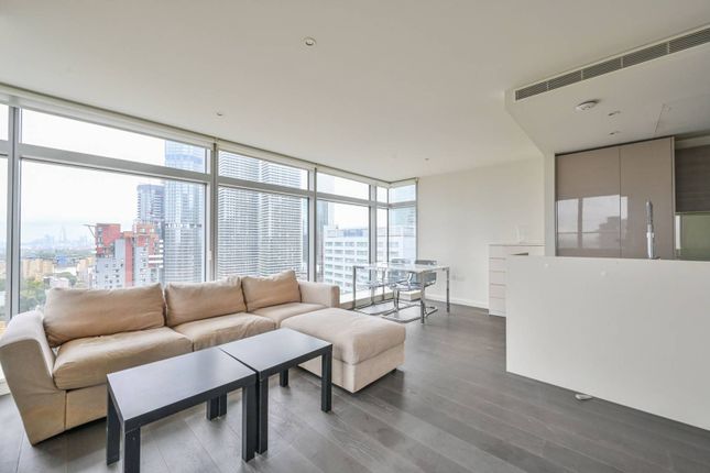 Flat for sale in Pan Peninsula Square, Isle Of Dogs, London