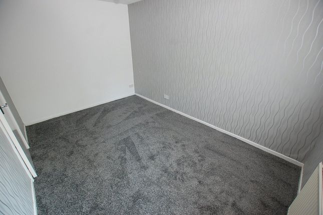 29, Melbourne Street South, Greater Manchester photo 4