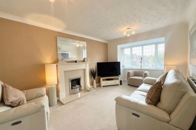 10 Hallahan Close, Stone photo 2