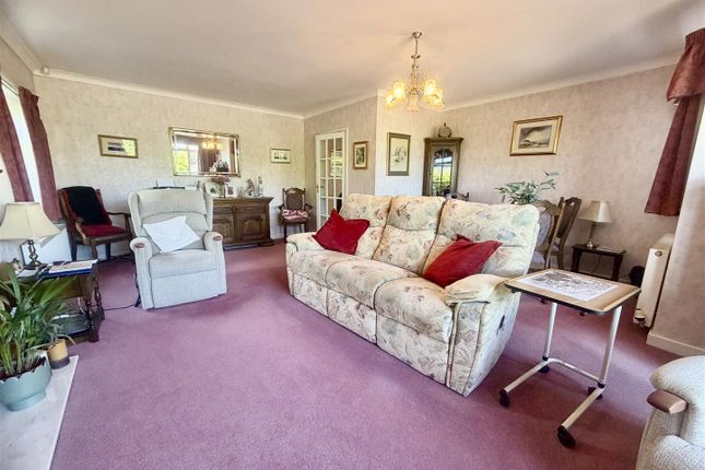 10, Richmondfield Lane, Leeds photo 3
