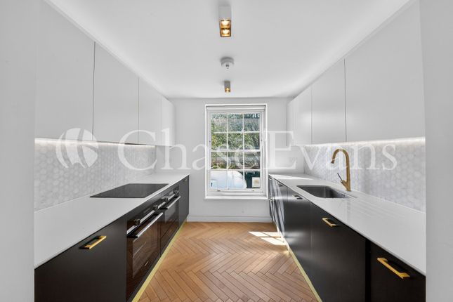 Flat 3, (25-26), Enford Street, London photo 2