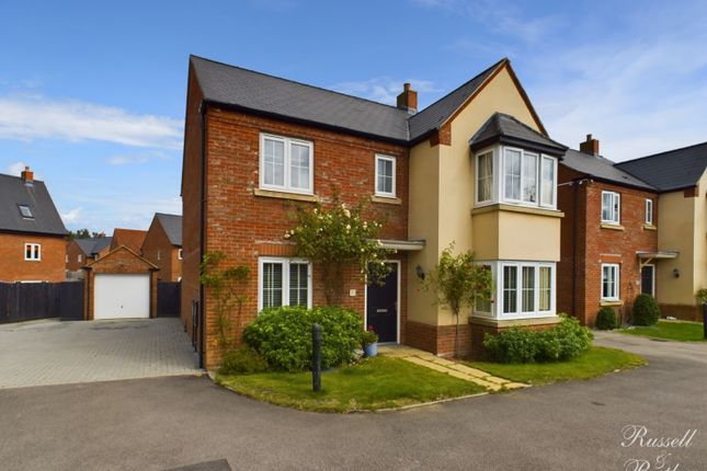 Detached house for sale in Turnpin Close, Buckingham