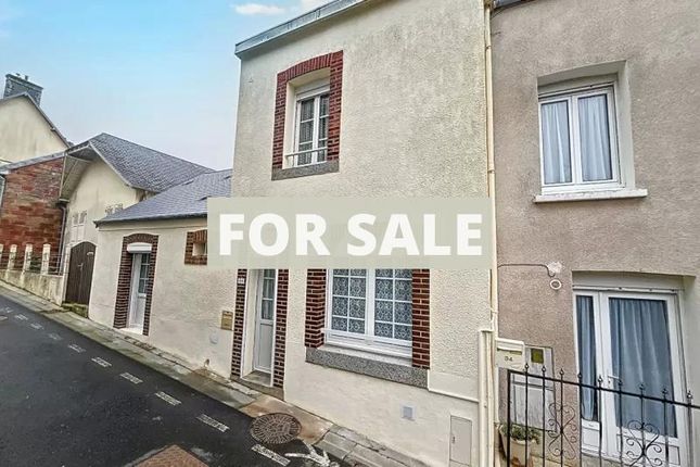 Cottage for sale in Saint-Pair-Sur-Mer, Basse-Normandie, 50380, France