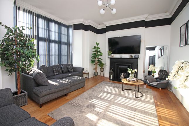 64, Adelaide Street, Fleetwood photo 2