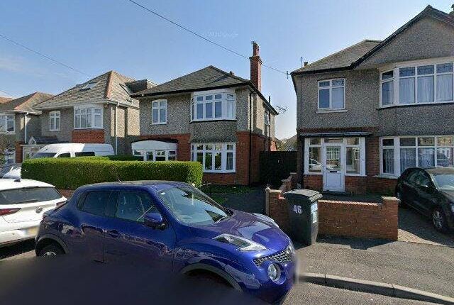 Studio flat on 54 Namu Road, Bournemouth, £795/mo