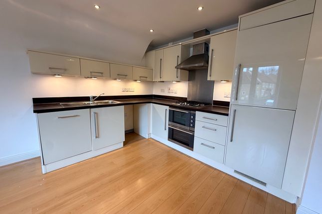 18 The Grange, Yeovil photo 3