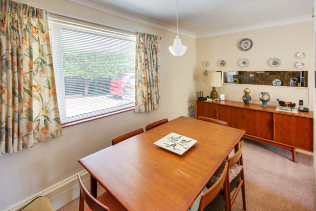 Old Laundry Cottage, Cansiron Lane, Ashurst Wood photo 4