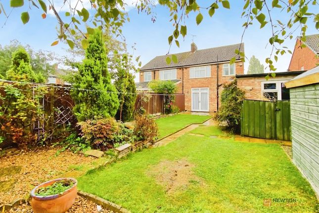 21 Wardens Walk, Leicester photo 2