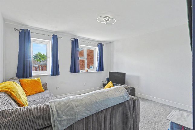 46, Barnwell Drive, Hockley photo 4