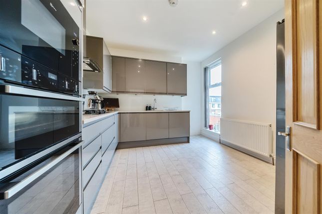 Thumbnail Maisonette for sale in Courtney Road, Colliers Wood, London