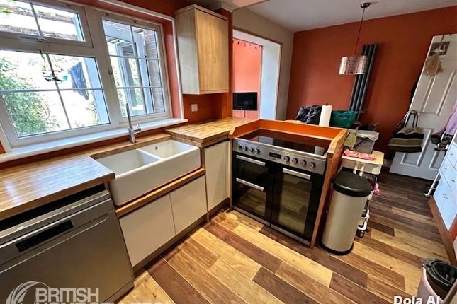 2, Ravensmoor Close, Lincoln photo 2