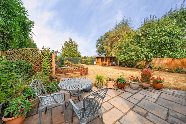 2, Chapel Close, Shefford photo 4