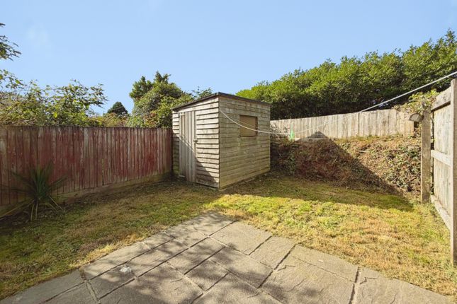 41, Seneschall Park, Helston photo 4