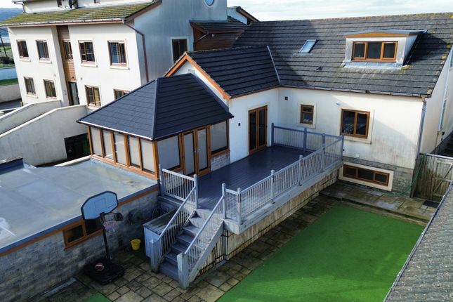Skyfall, 73, Beach Road, Weston-super-Mare, North Somerset photo 2