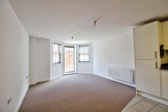 Flat for sale in The Royal Seabathing, Canterbury Road, Margate
