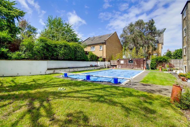 8, Azenby Road, London photo 4