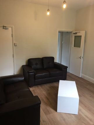 Thumbnail Shared accommodation to rent in Whitham Road, Sheffield
