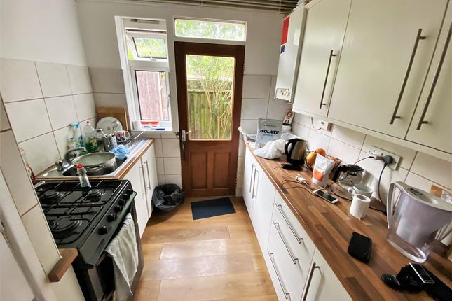 Maisonette to rent in Elmdon Close, Solihull, Solihull