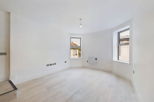 Flat for sale in Apartment 9, Rolls Lodge, Birnbeck Road, Weston-Super-Mare