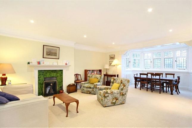 6A, Woodhayes Road, London photo 2