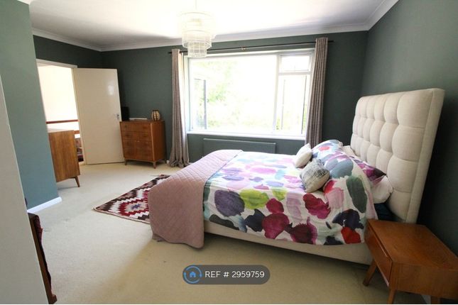 Abbey Hill Close, Winchester photo 5