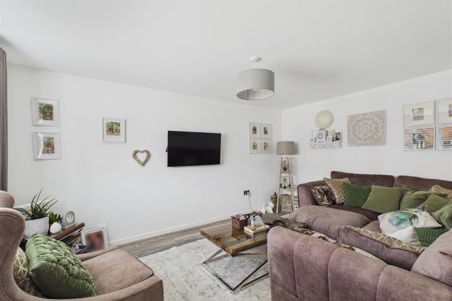 4, Lindum Way, Stockton-On-Tees photo 3