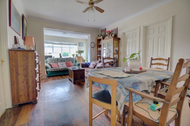 4, Williamson Road, Lydd-on-Sea, Romney Marsh photo 4