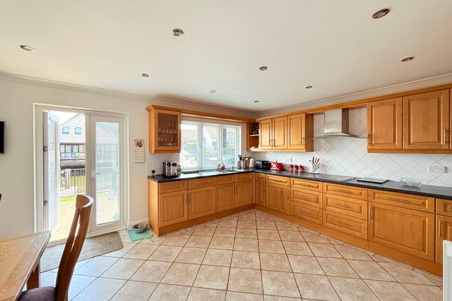 51, Velsheda Court, Southampton photo 3