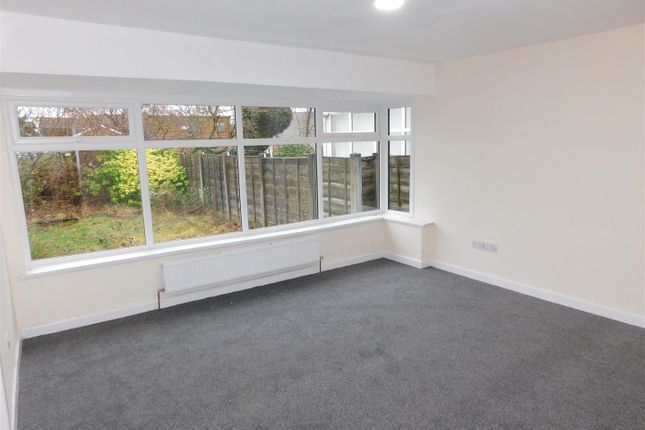 126, Alan Avenue, Manchester photo 3