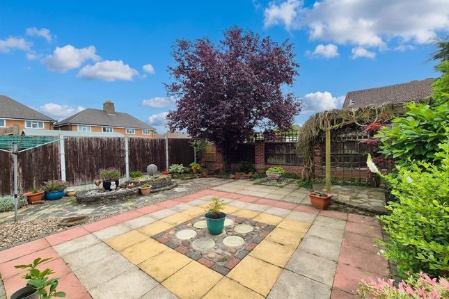 20 Pollard Way, Coalville photo 4