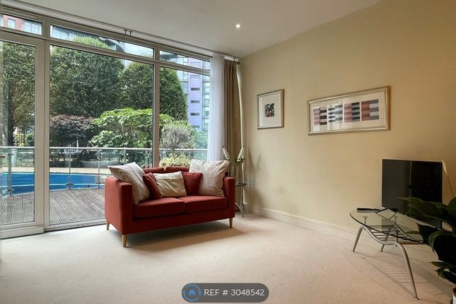 Howard Building, Queenstown Road, London photo 5