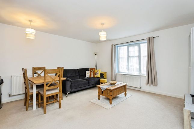 25, Dame Kelly Holmes Way, Kent photo 4