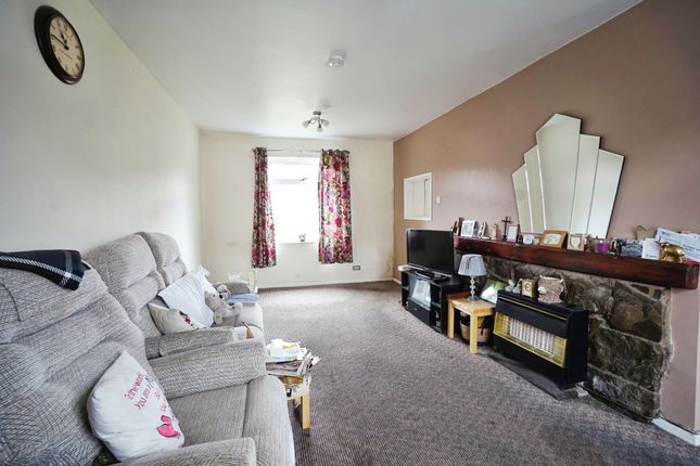 Terraced house for sale in 10 Valley View, Chorley, Lancashire