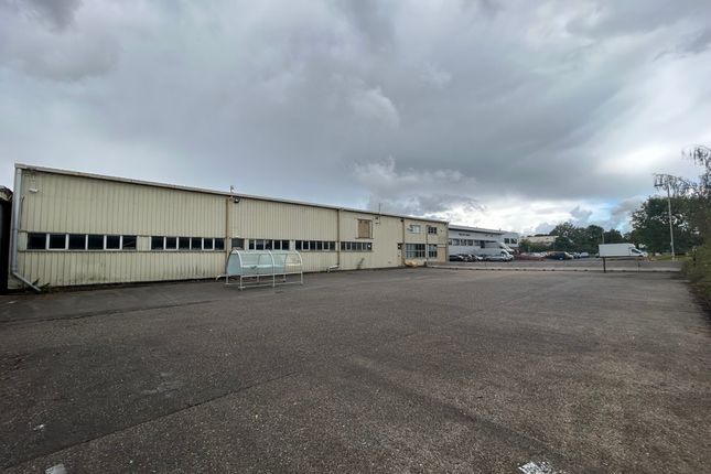 Light industrial to let in Unit 3, Wassage Way South, Hampton Lovett Industrial Estate, Hampton Lovett, Droitwich, Worcestershire