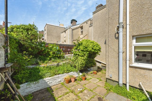 16, Hoo Street, Swansea photo 3