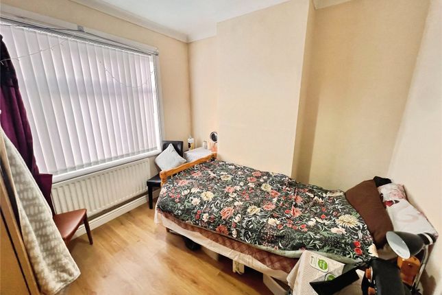 22, Bladon Street, Staffordshire photo 4