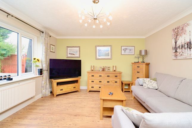 11, Rivermead Close, Lincoln photo 2