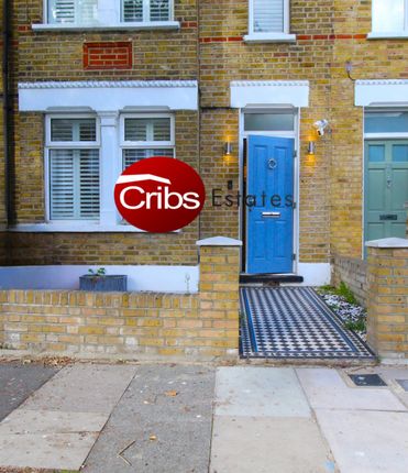 3 Bedroom House Available To Rent In South Wimbledon