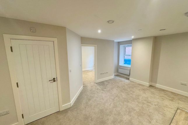 Apartment, Hull photo 5