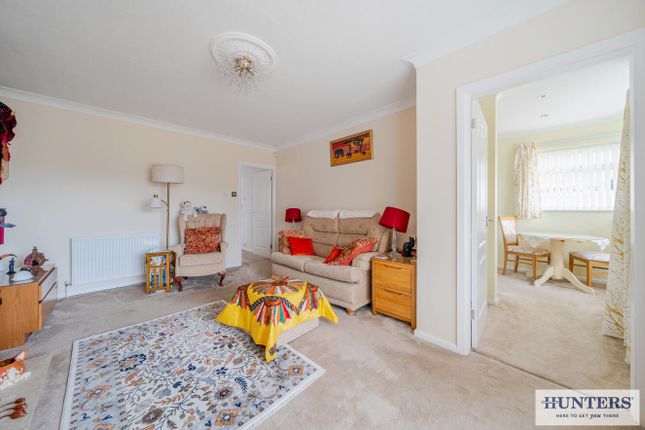 66, Greenacres Crescent, Selby photo 3