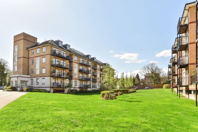 262663 (18) Summer 2