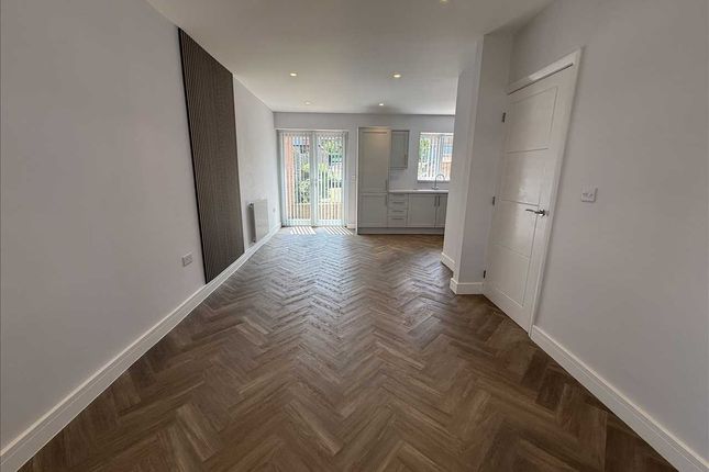 57, Whitecroft Road, Birmingham photo 3