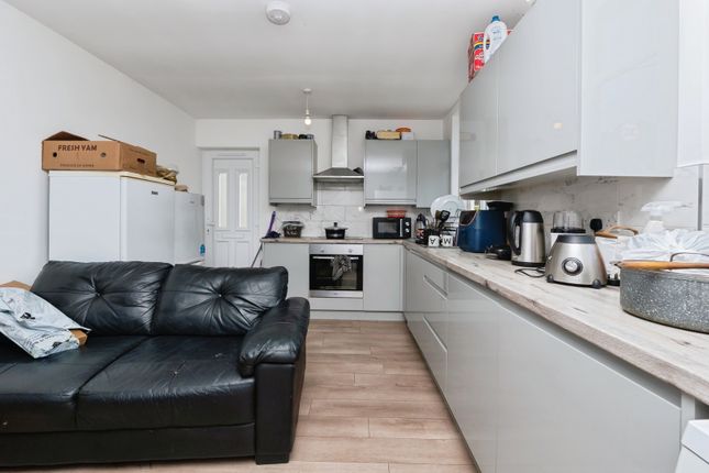 1, Ponsford Road, Bristol photo 2