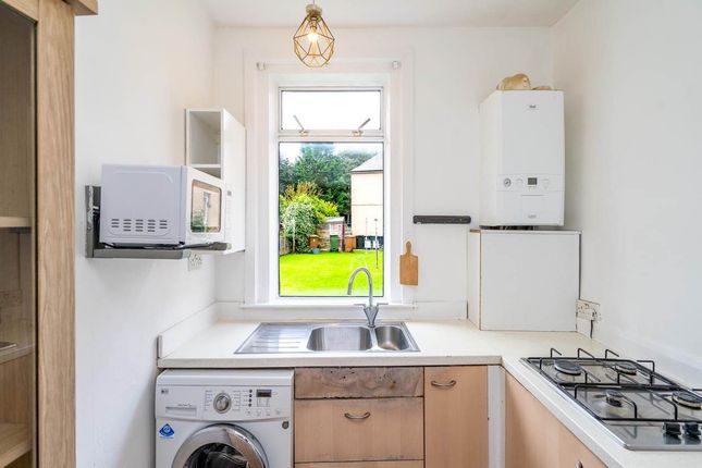 6, Whitson Grove, Edinburgh photo 3