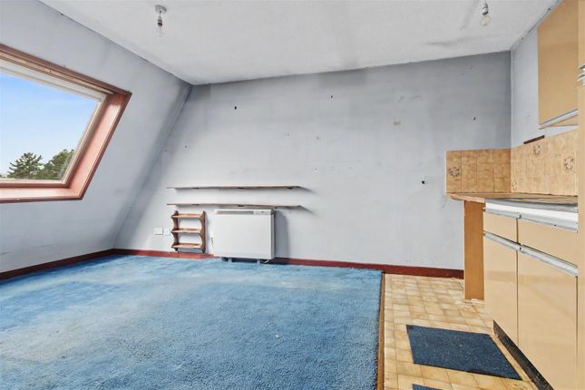 Flat 8, Rosie Court, Newnham Street, Ely photo 2