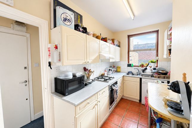 99b, Marlborough Road, Archway photo 3
