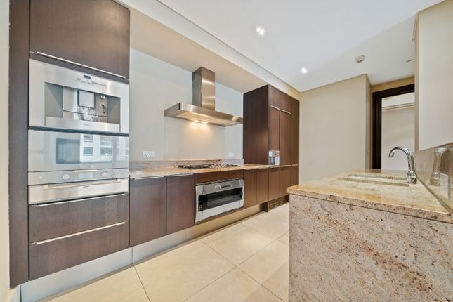 Flat for sale in Wellington Road, London